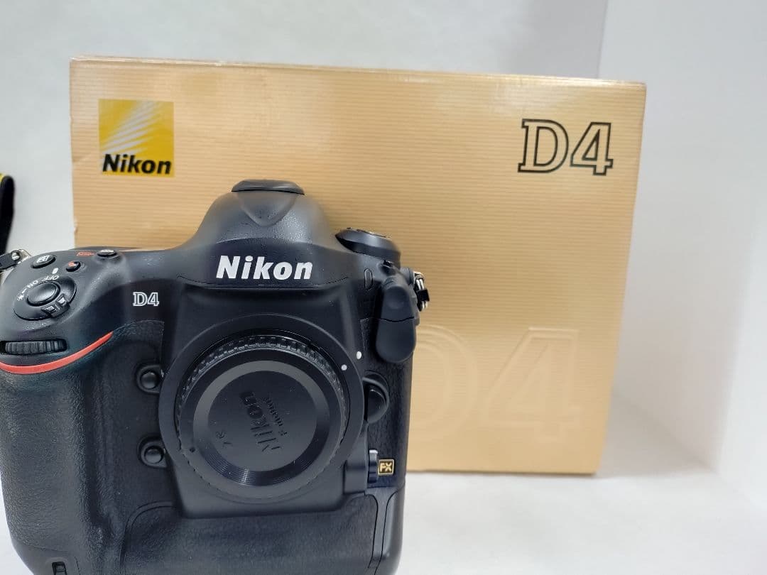 Nikon D4 デジタル一眼レフカメラ 本体