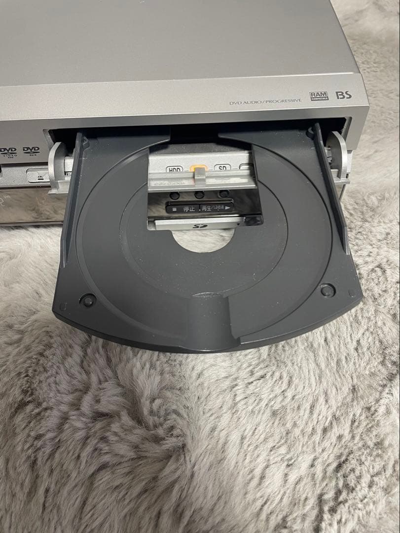 美品　Panasonic DIGA DMR-EH70V VHS・DVDプレーヤー