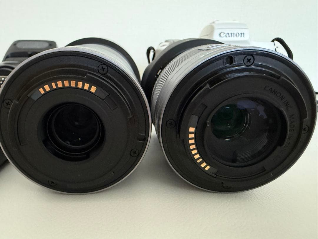 【箱あり】Canon EOS Kiss M2 ダブルズームキット ホワイト