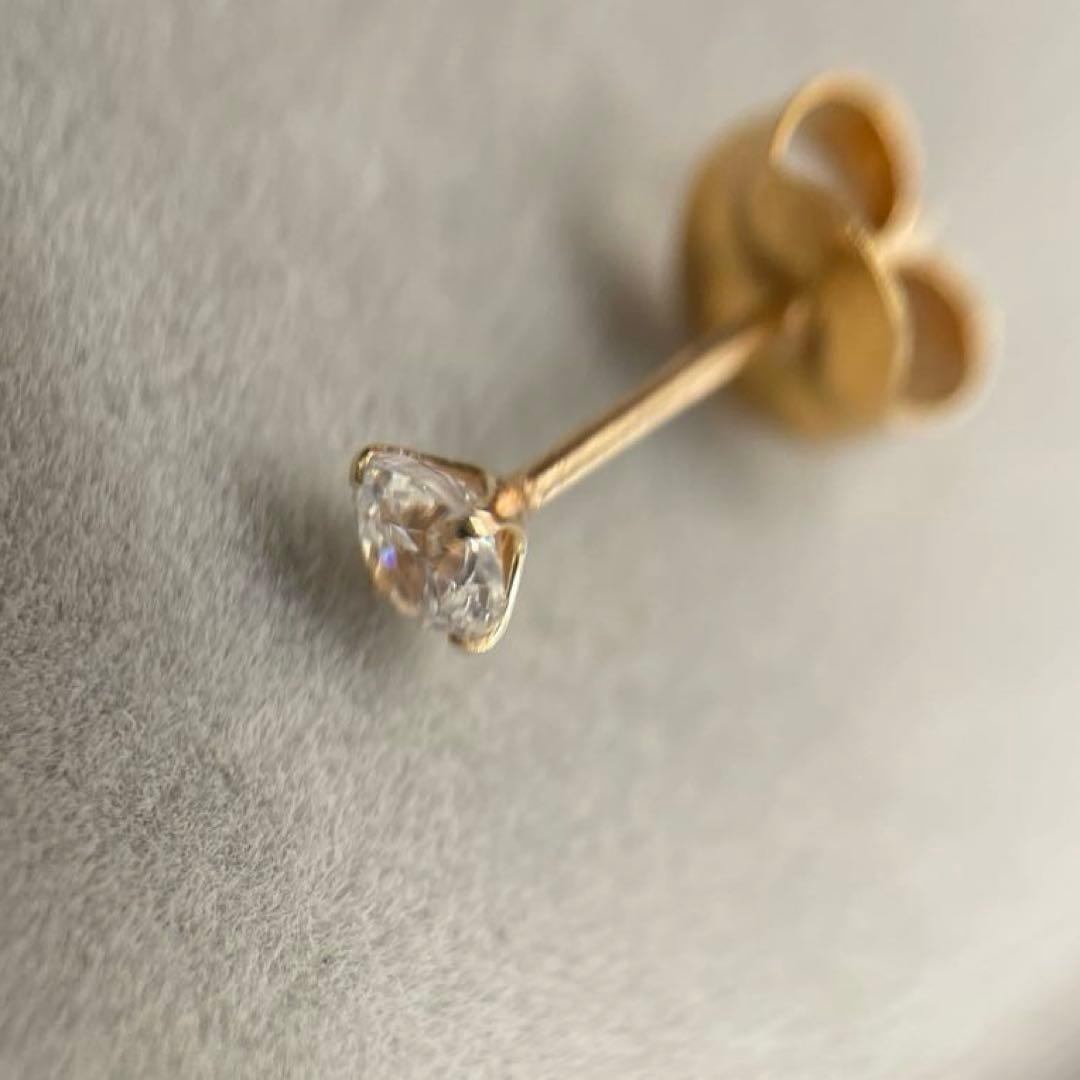 専用ダイヤモンドピアス　片耳