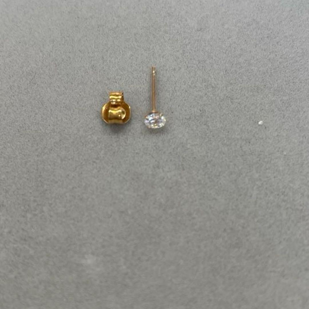 専用ダイヤモンドピアス　片耳
