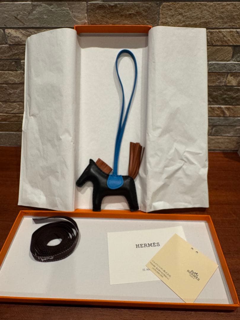 HERMES ロデオチャーム