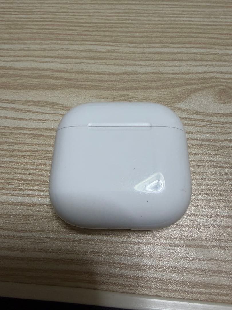 AirPods第4世代ノイズキャンセリングモデル