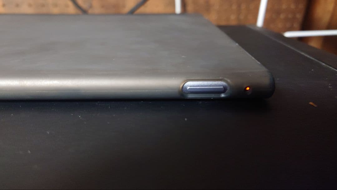 innocn モバイルモニター PF15-PRO 本体