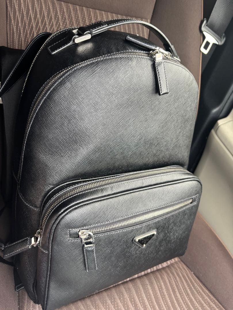 セール中 PRADA プラダ リュック サフィアーノレザー RFID認証済 黒