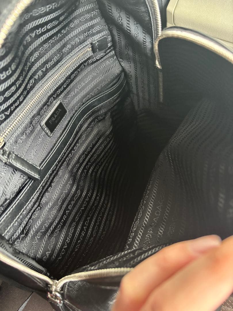 セール中 PRADA プラダ リュック サフィアーノレザー RFID認証済 黒