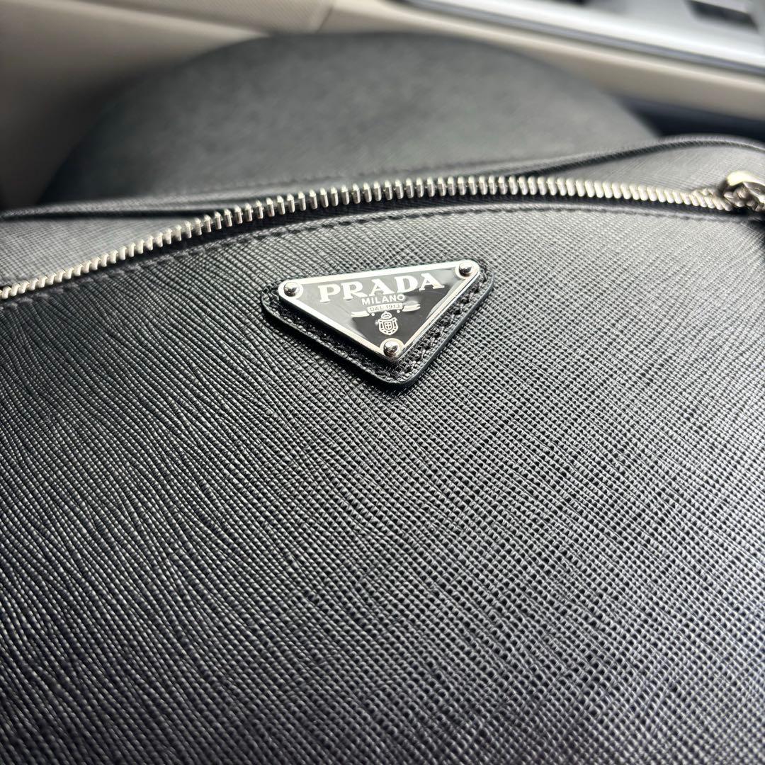 セール中 PRADA プラダ リュック サフィアーノレザー RFID認証済 黒
