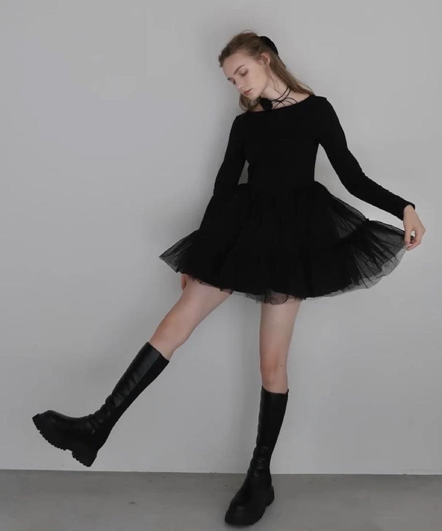 treat urself ワンピース 黒