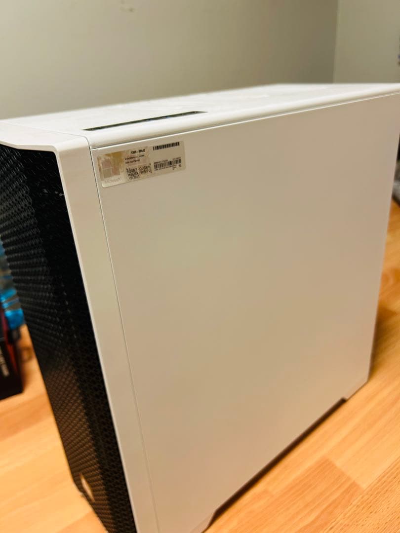 ゲーミングPC / STORM / PG-PSK1360Ti ホワイト