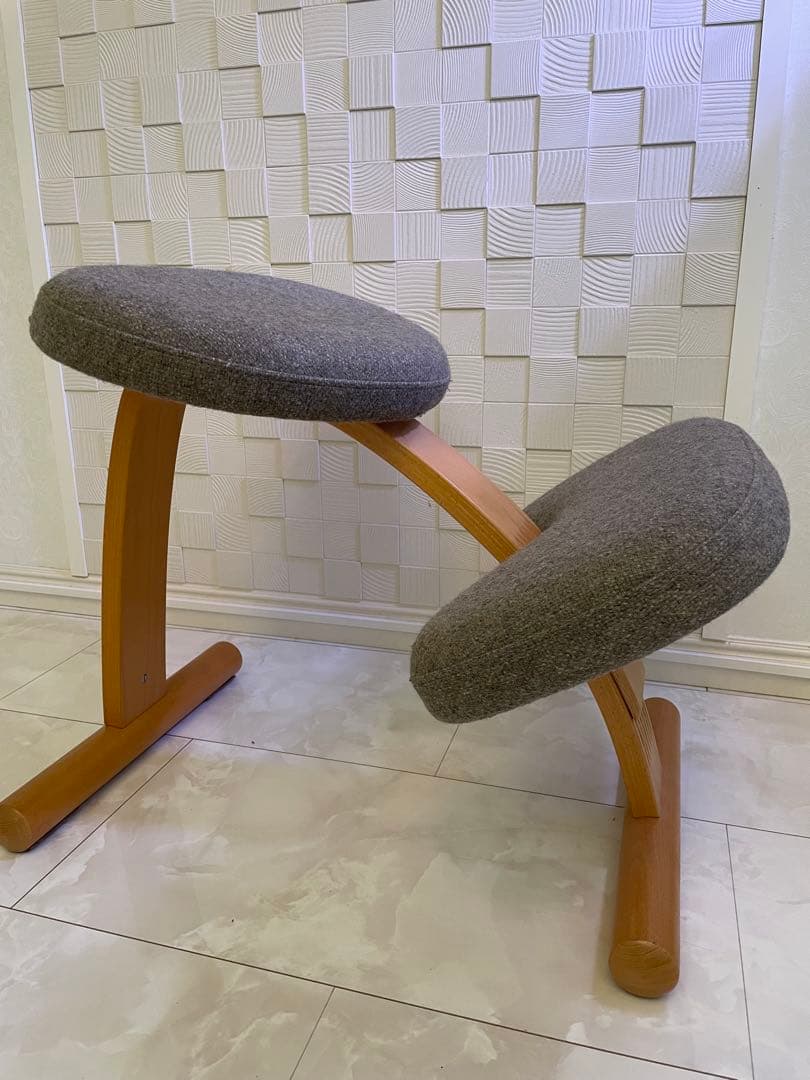 【美品】木製 リボ社 バランスチェア イージー