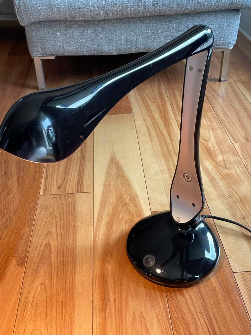 【バイオライト】ヤマギワ ロス・ラブグローブ　 エオン デスクライト　照明