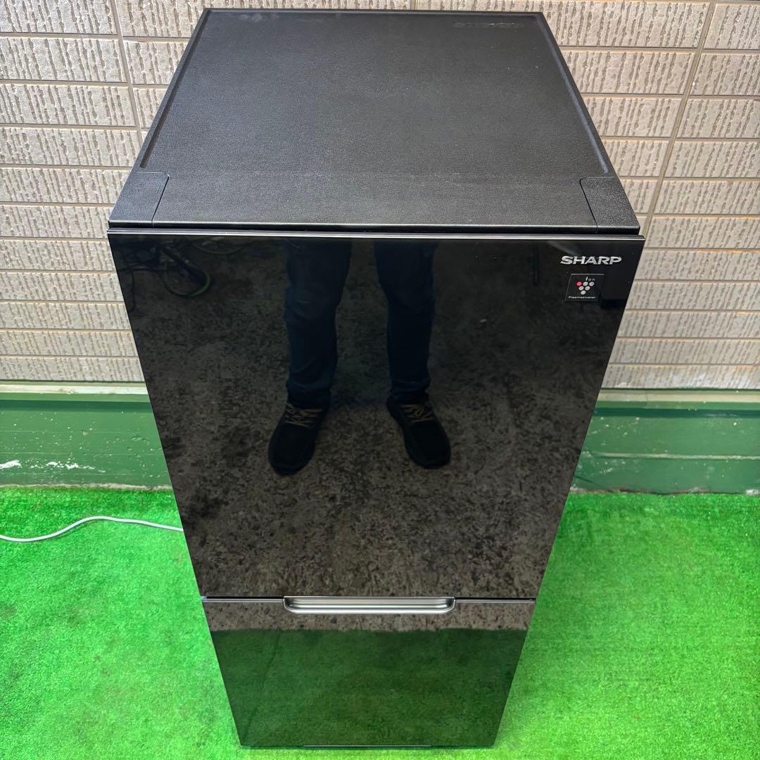 2021年製 152L 冷蔵庫 おしゃれガラス SHARP【地域限定配送無料】