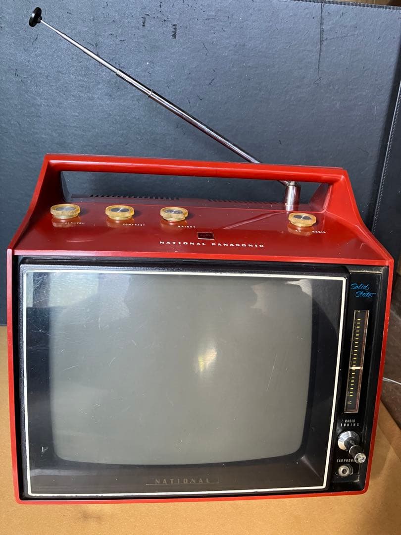ナショナルトランジスタテレビ 昭和レトロ ブラウン管 赤（ラジオチューナー付）