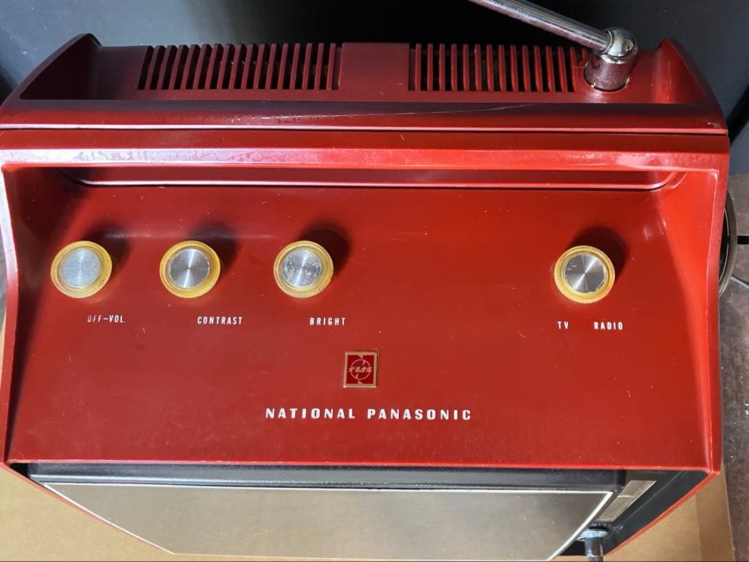 ナショナルトランジスタテレビ 昭和レトロ ブラウン管 赤（ラジオチューナー付）