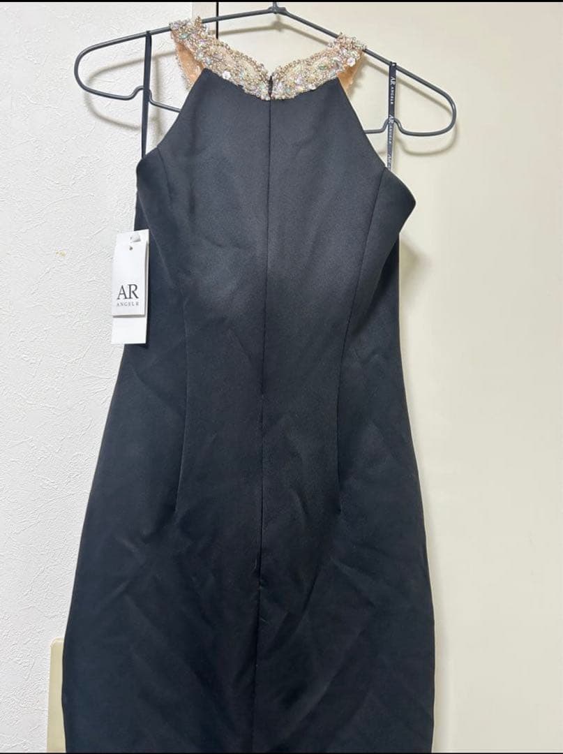AR ビーズ装飾 ブラック タイトドレス