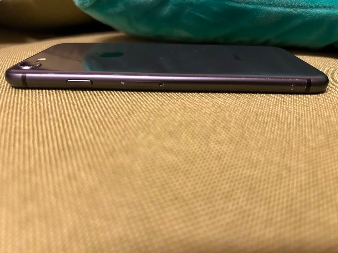 Apple iPhone 8 スペースグレイ 本体 docomo