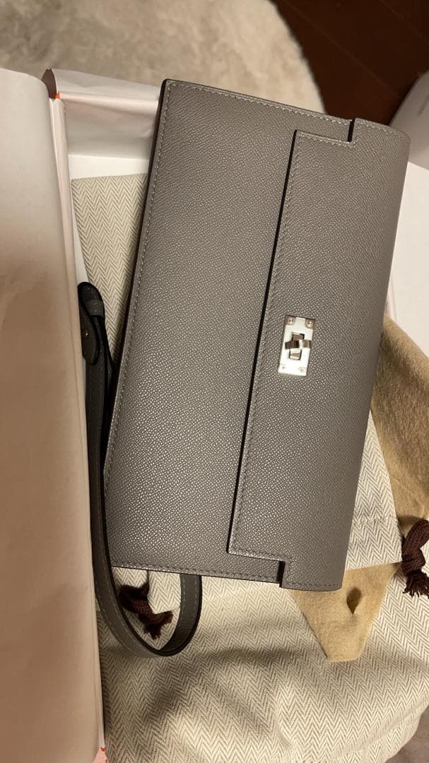 新品未使用　HERMES エルメス ケリーポケットロング 　B刻