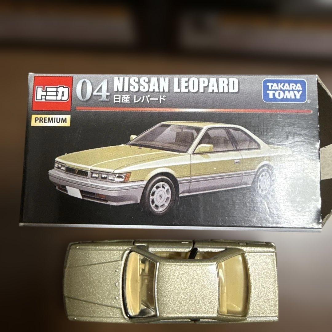 た*！様 トミカ プレミアム ミニカーなど12台セット