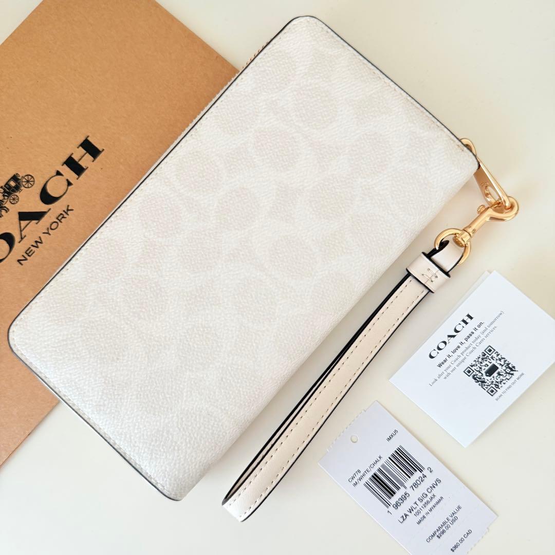 COACH コーチ　ストラップ付き　長財布　シグネチャーチョーク　ホワイト　白色