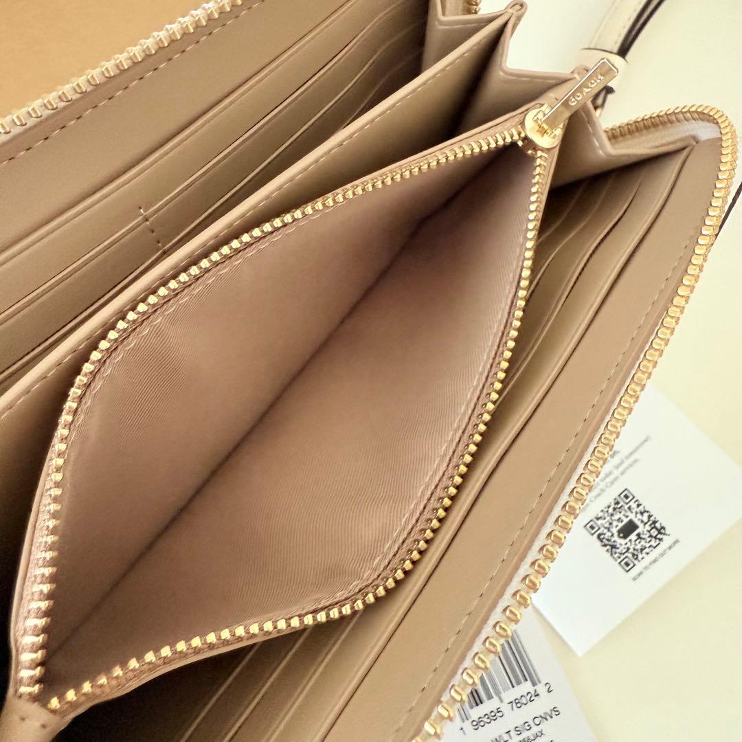 COACH コーチ　ストラップ付き　長財布　シグネチャーチョーク　ホワイト　白色