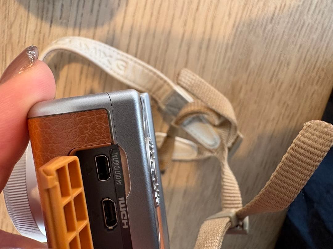 デジタルカメラ Panasonic LUMIX G DMC-GF7W