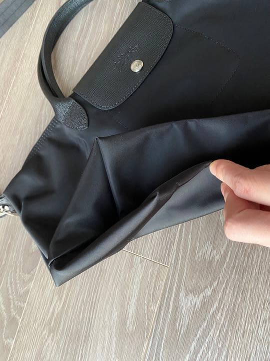 LONGCHAMP ロンシャン ル・プリアージュ ネオ ショルダーバッグ M