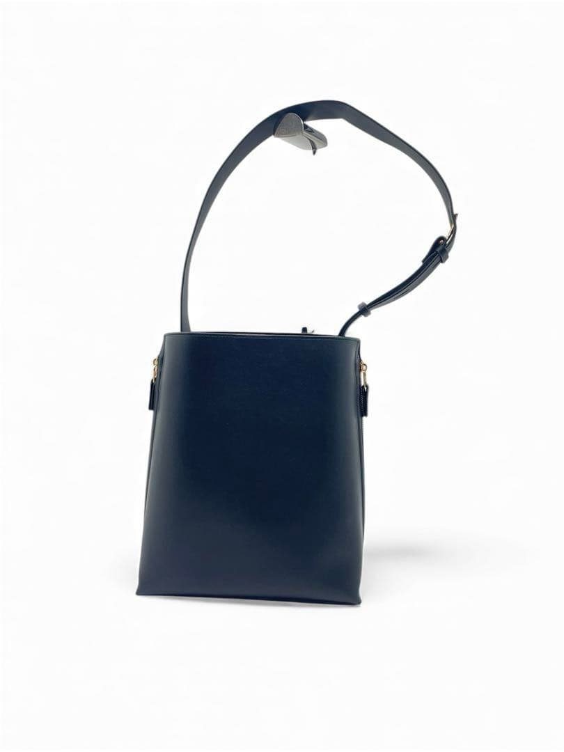 【美品】E'POR Y BAG midium ブラック ショルダーバッグ