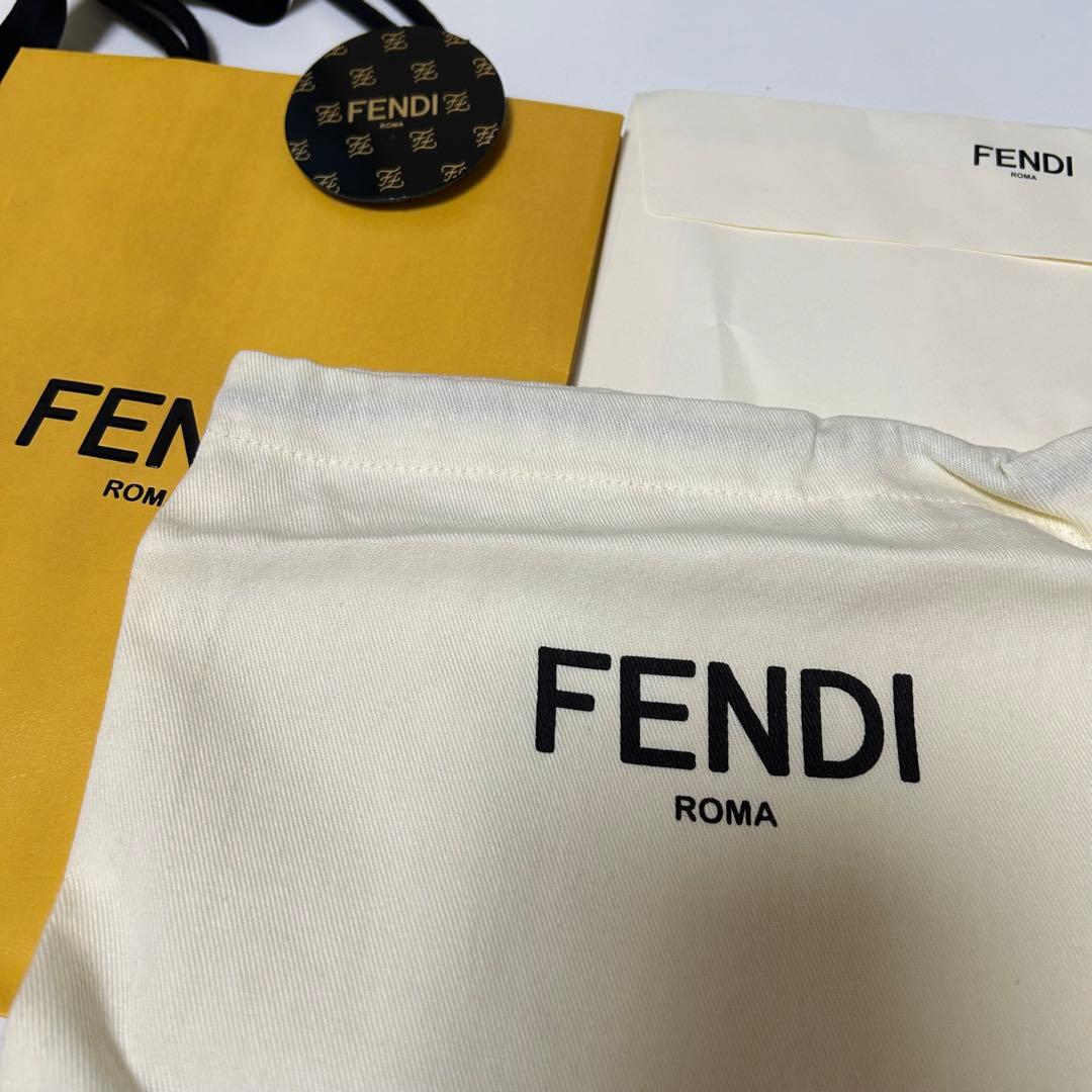 FENDI ブラウンツイルヘアクリップ