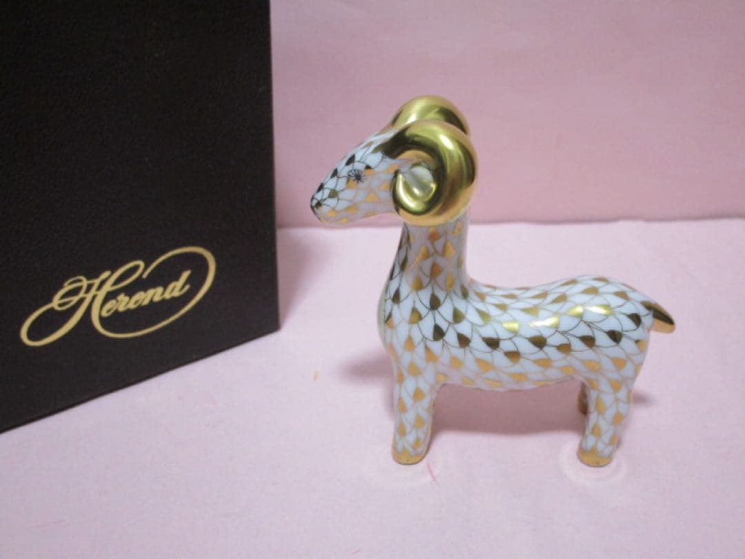 専用です♪新品　Herend／ヘレンド　ひつじ／羊／未（ゴールド）