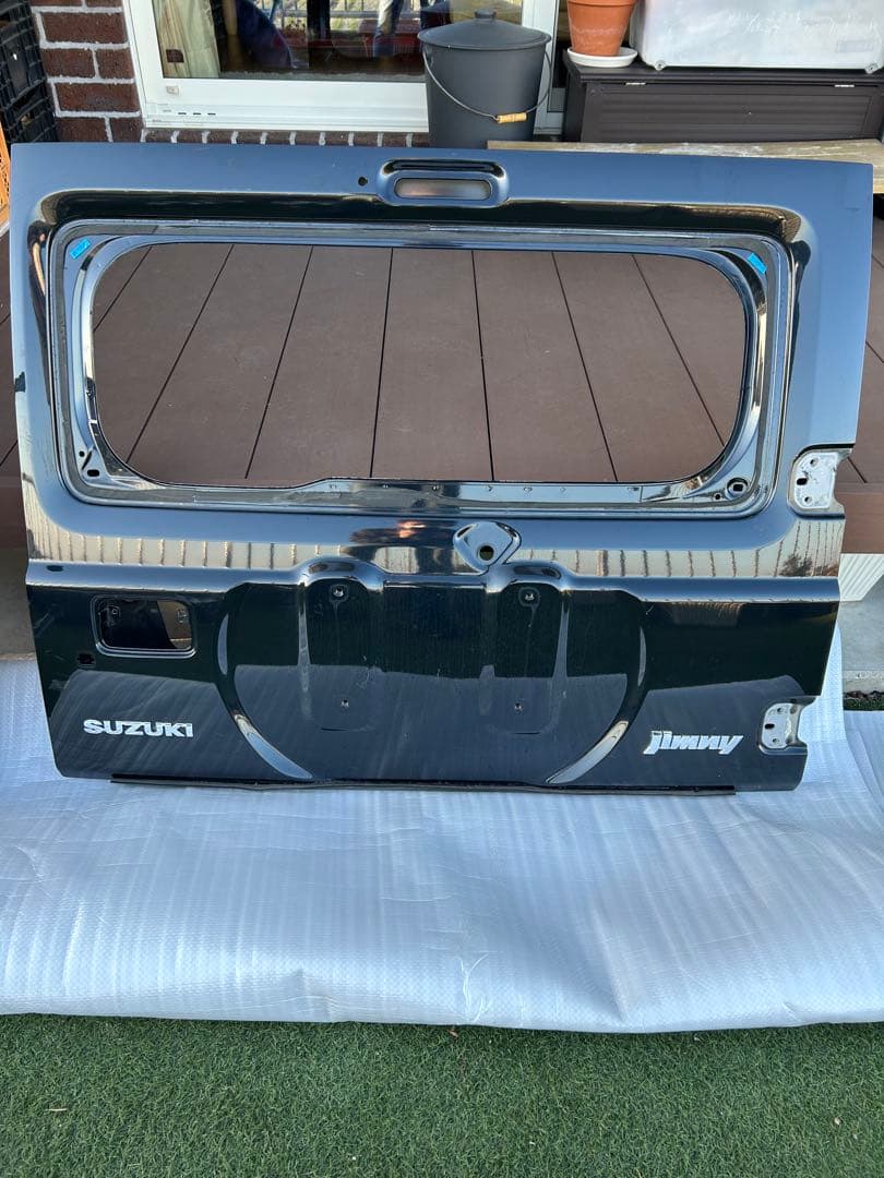 スズキ ジムニー (JB64W) 純正リアゲート/バックドア
