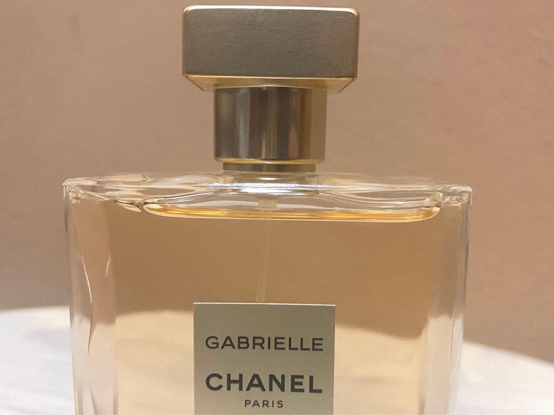 シャネル　ガブリエル　エッセンス　オードゥパルファム　（ヴァポリザター）50ml