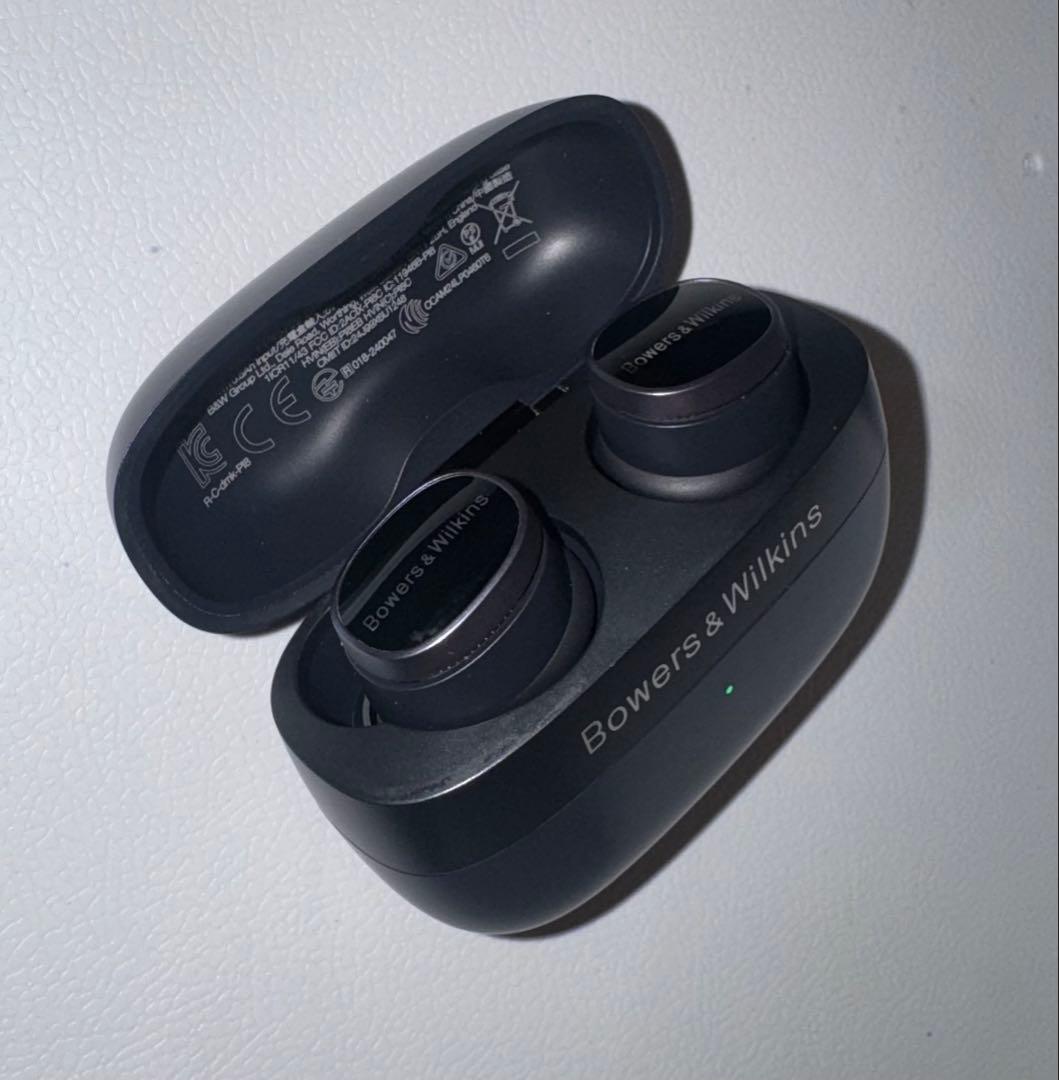 Bowers & Wilkins Pi8 ブラック　ワイヤレスイヤホン