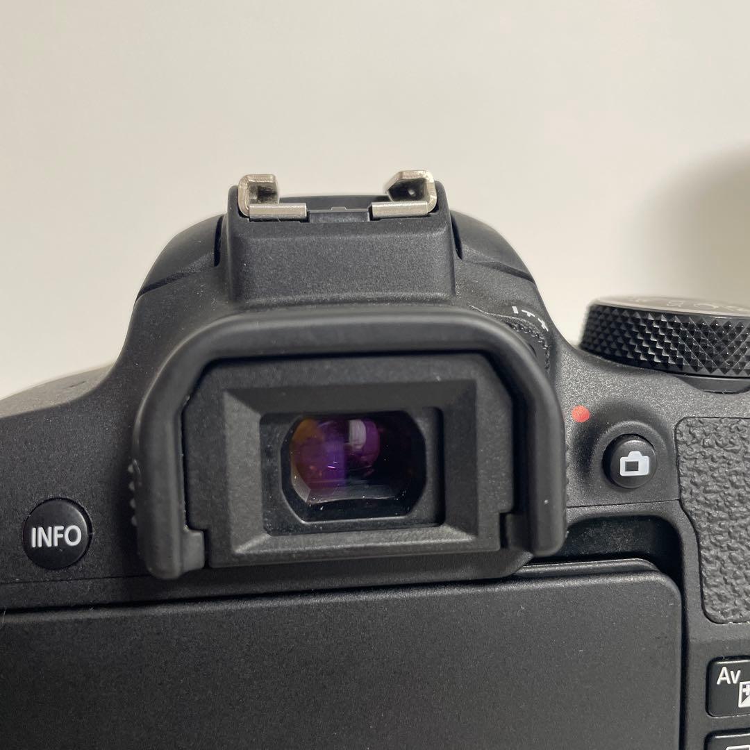 Canon EOS Kiss X9i ダブルズームキット付 デジタル一眼レフ