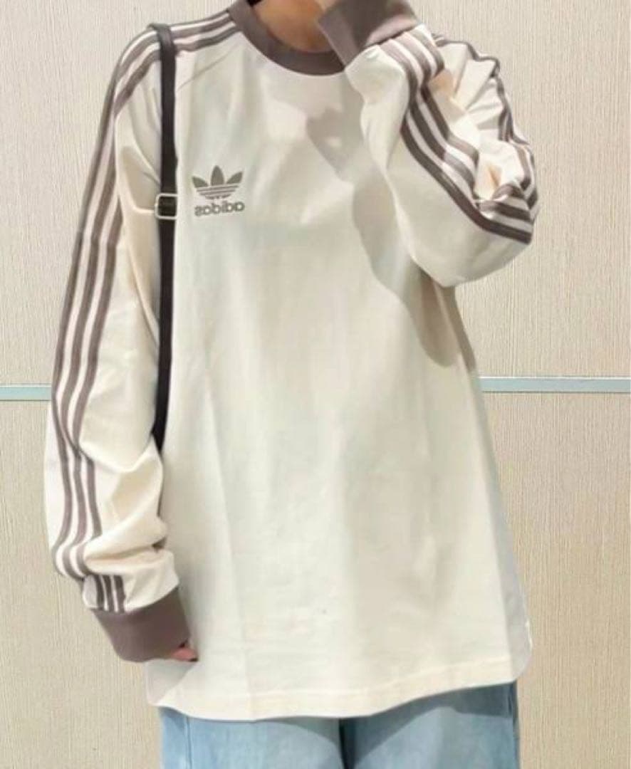 adidas originals スリーストライプス　ロングTシャツ