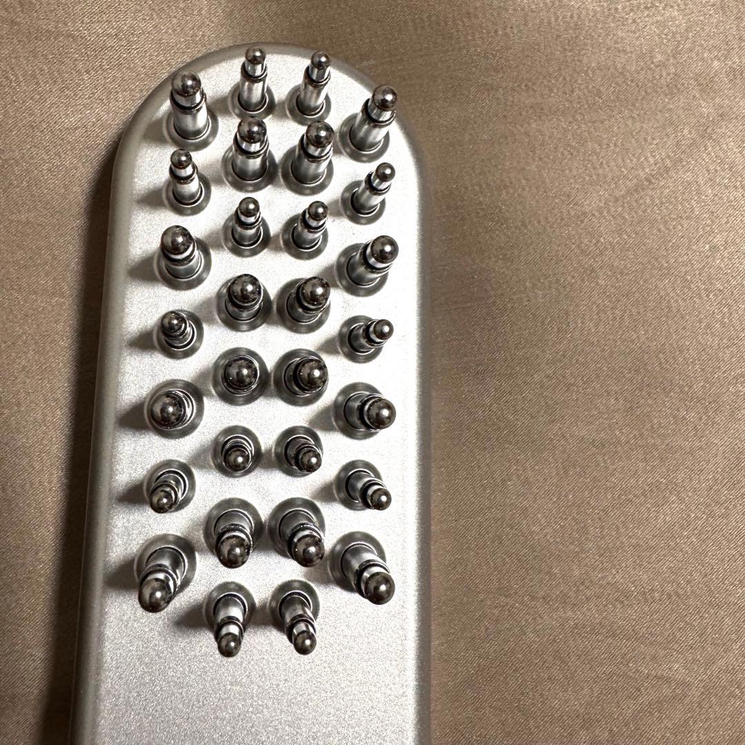 SALONIA EMS LIFT BRUSH 美顔器 電気ブラシ シルバー