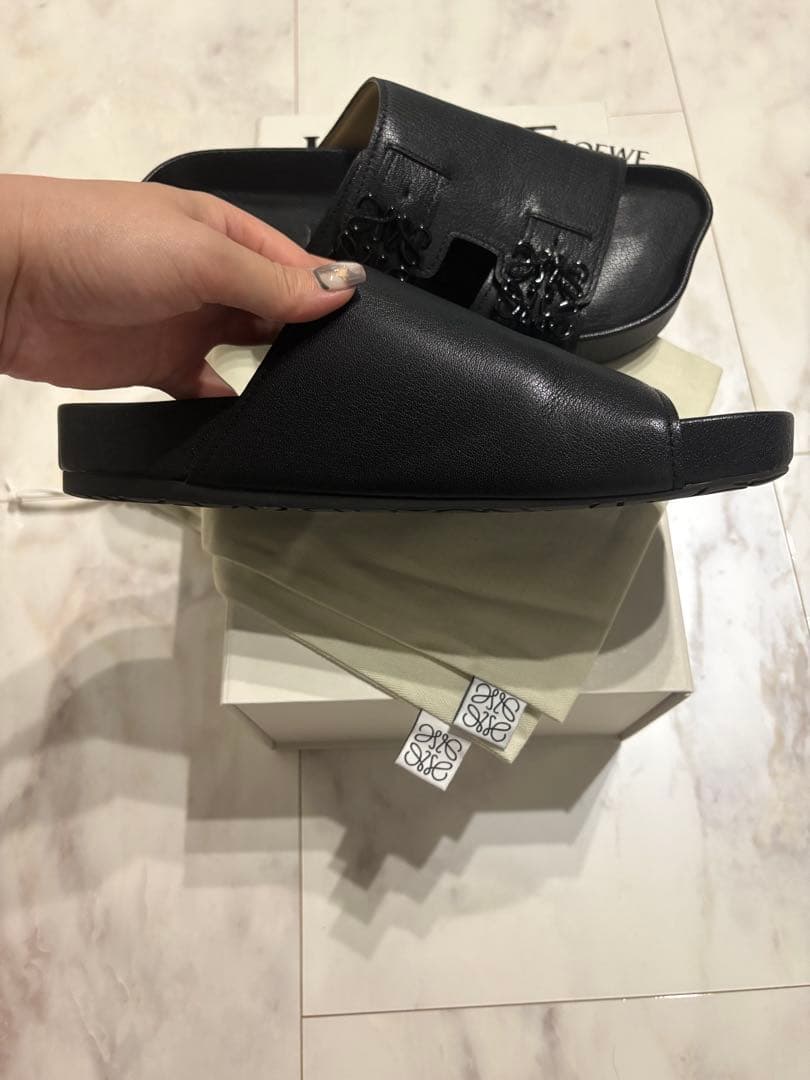 正規品　ロエベ　アナグラム　ユニセックス　サンダル　41 黒　ブラック　本革