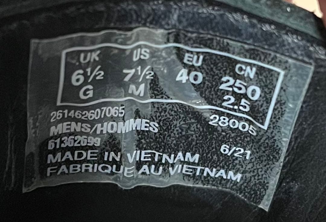 クラークス ワラビー ブーツ レザー GORETEX ブラック 25