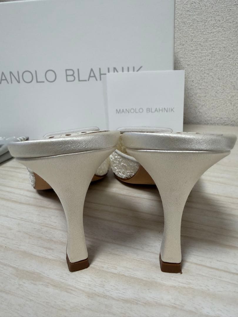 マノロブラニク　メイセール　レース　ホワイト　ミュールパンプス　36
