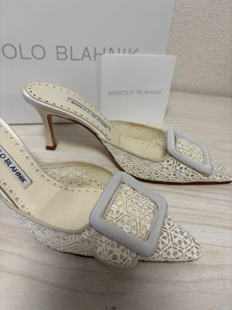 マノロブラニク　メイセール　レース　ホワイト　ミュールパンプス　36