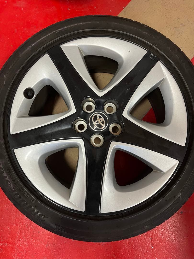 プリウス50ホイール4本