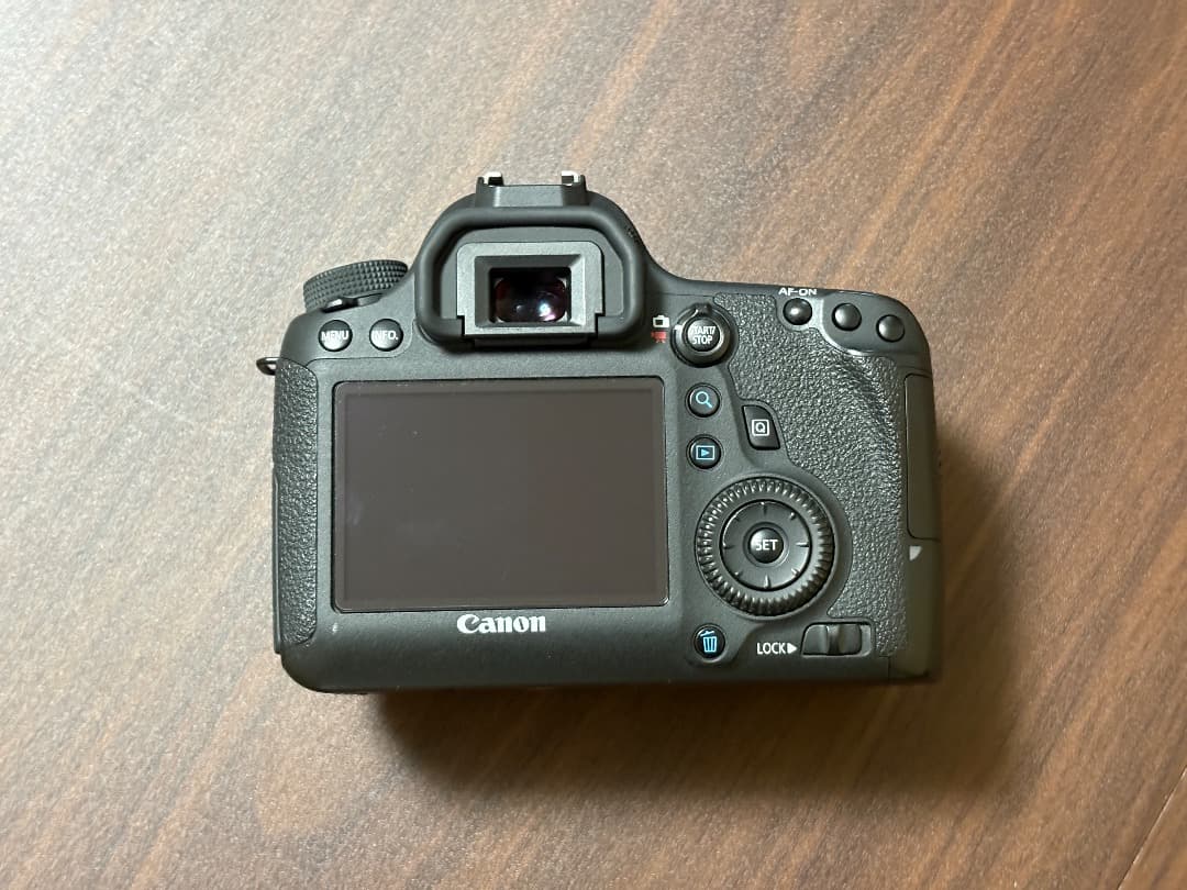 デジタルカメラ canon EOS 6D