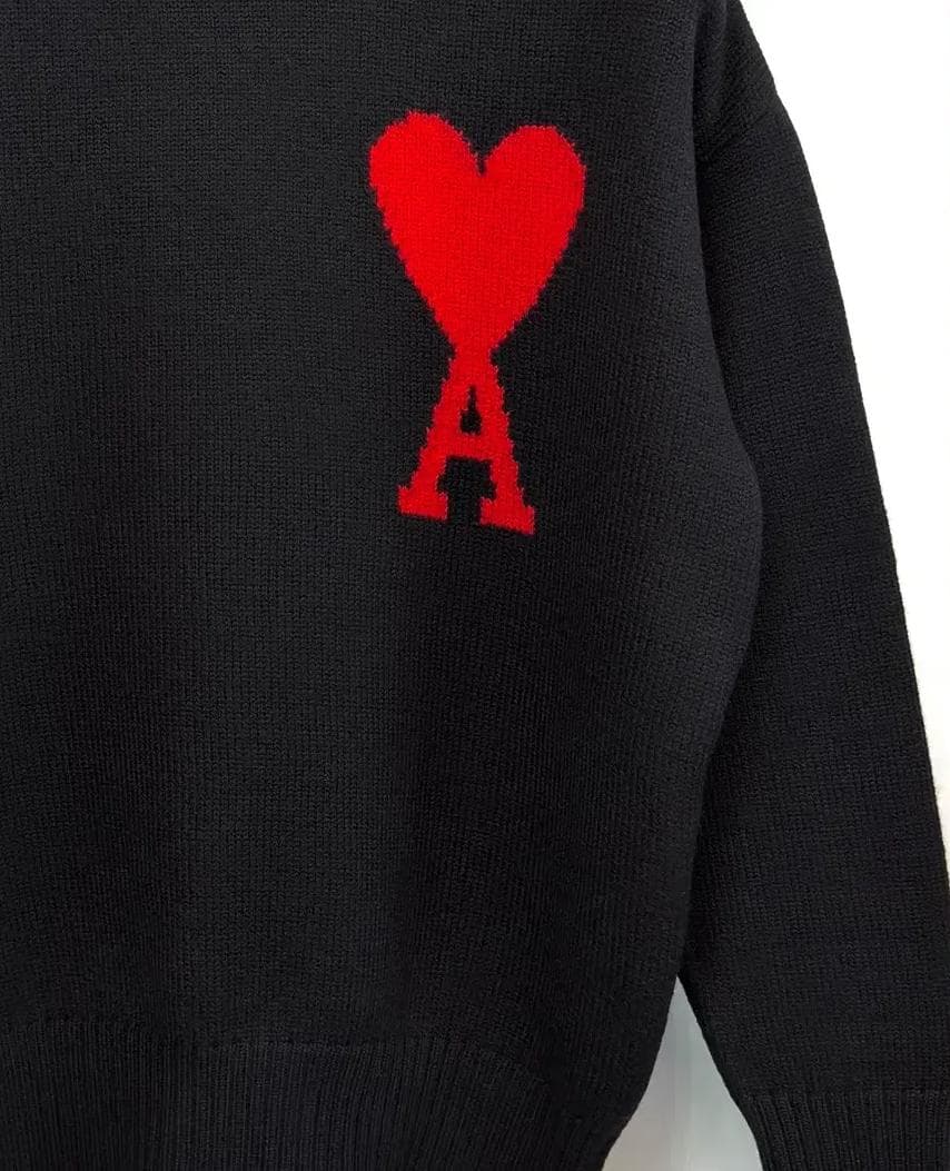 AMI 黒のニットセーター ハートとA刺繍 M 超美品