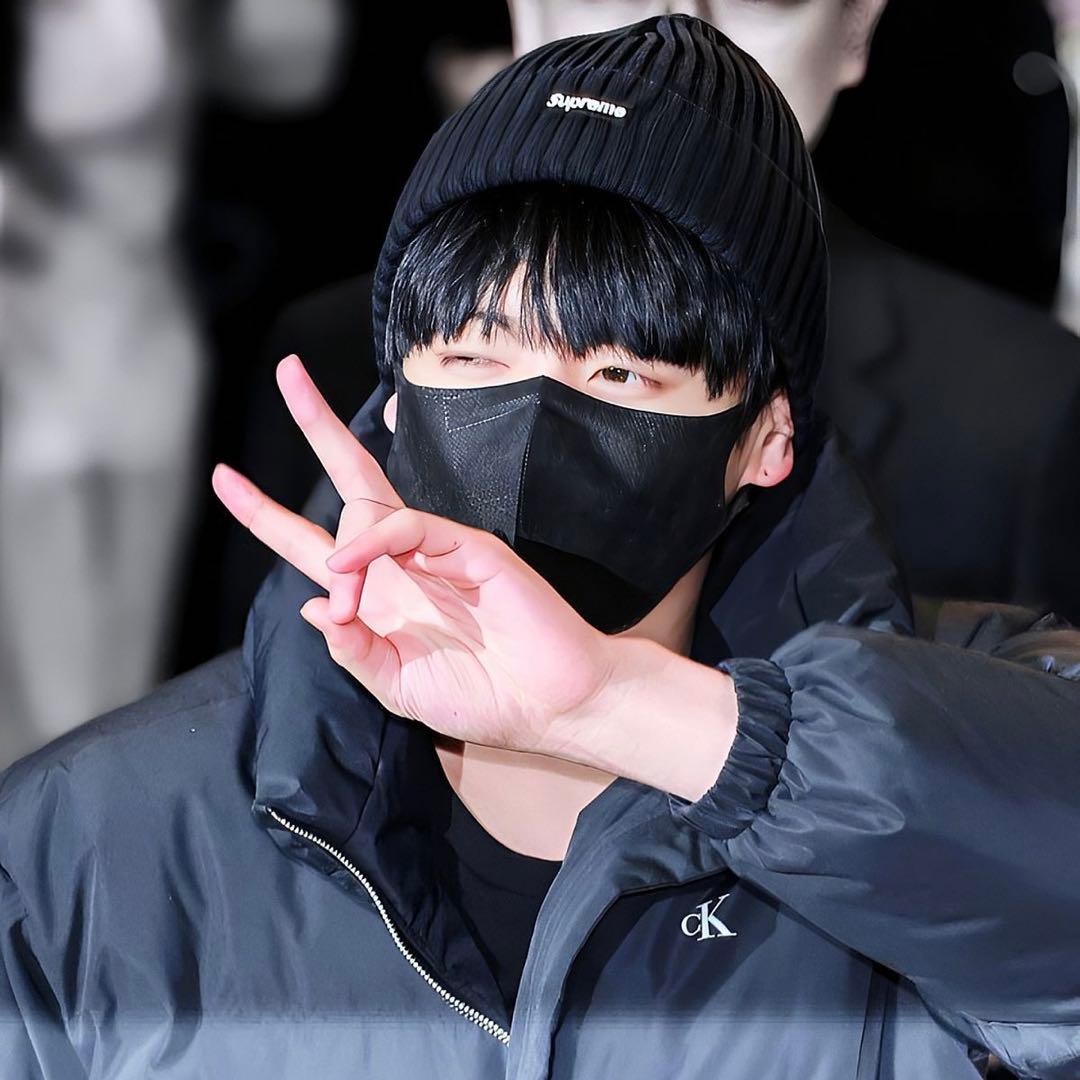 【ジョングク着用】Supreme Overdyed Beanie \