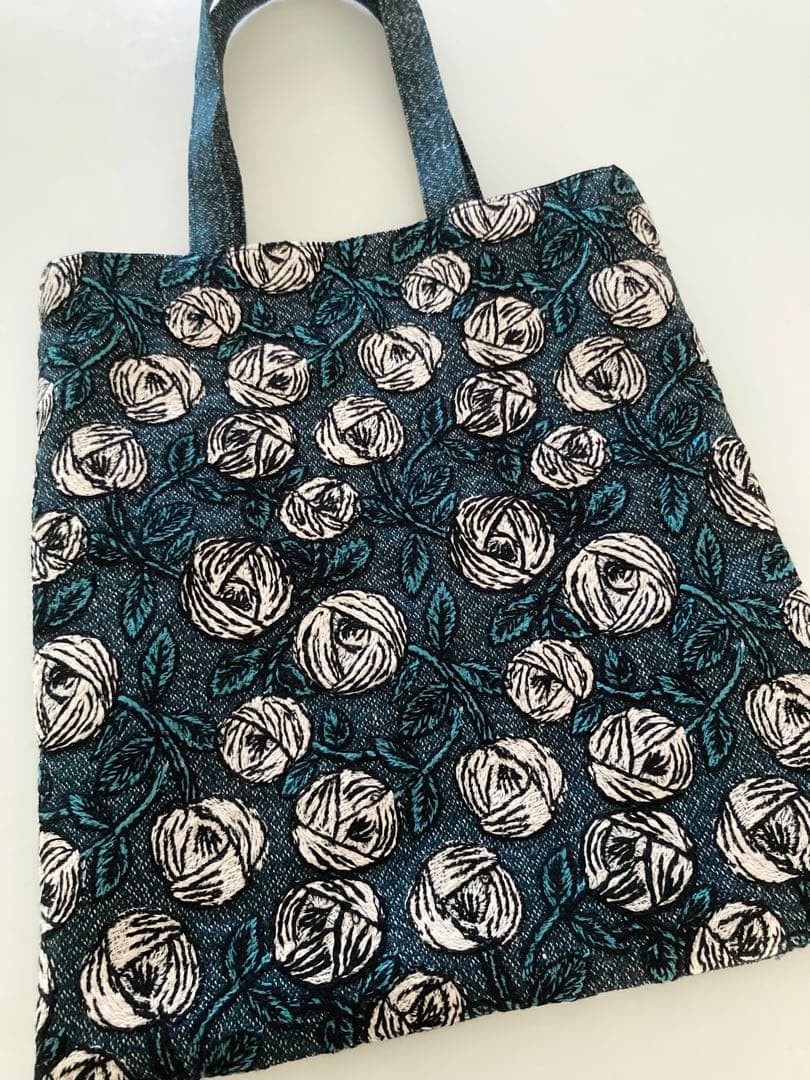 ミナペルホネン rosy トートバッグ