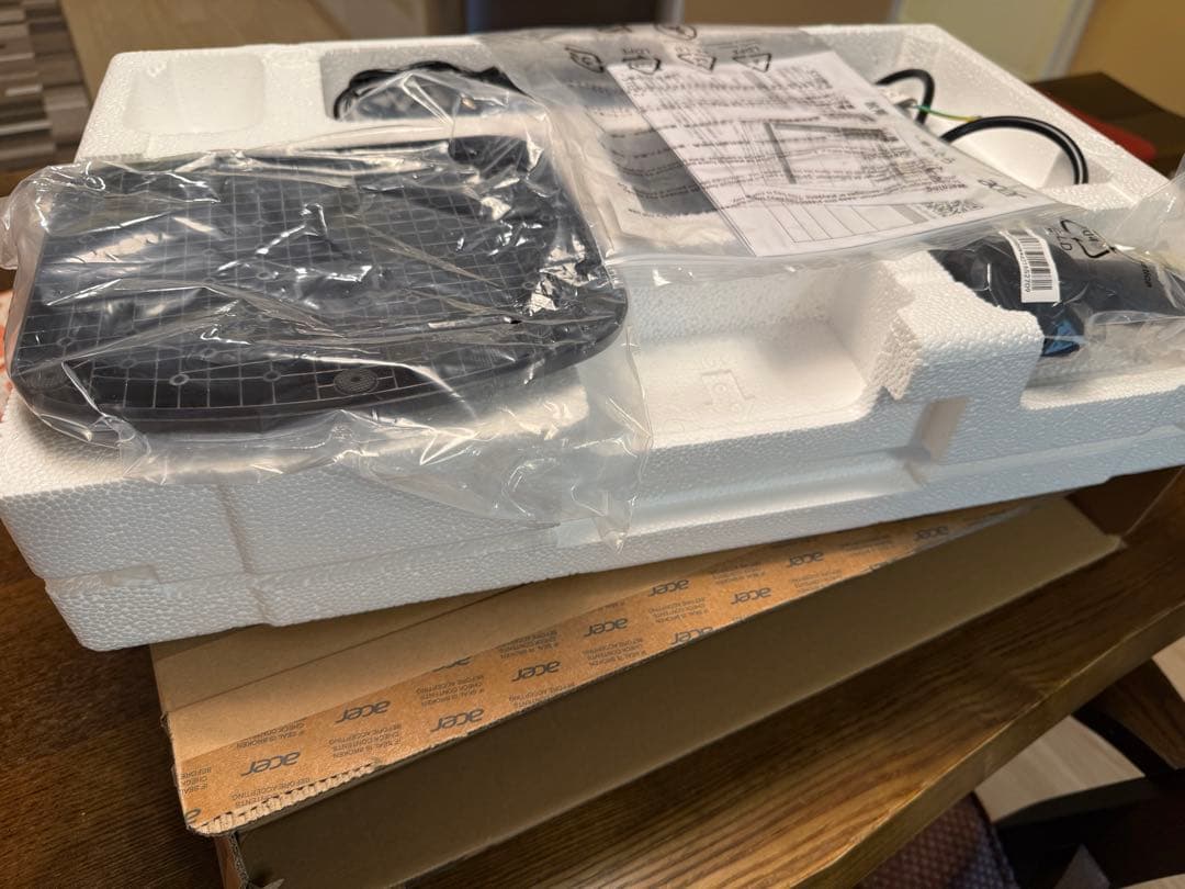 未使用に近い　極美品　Acer EK221Q 21.5インチ 2023年12月製