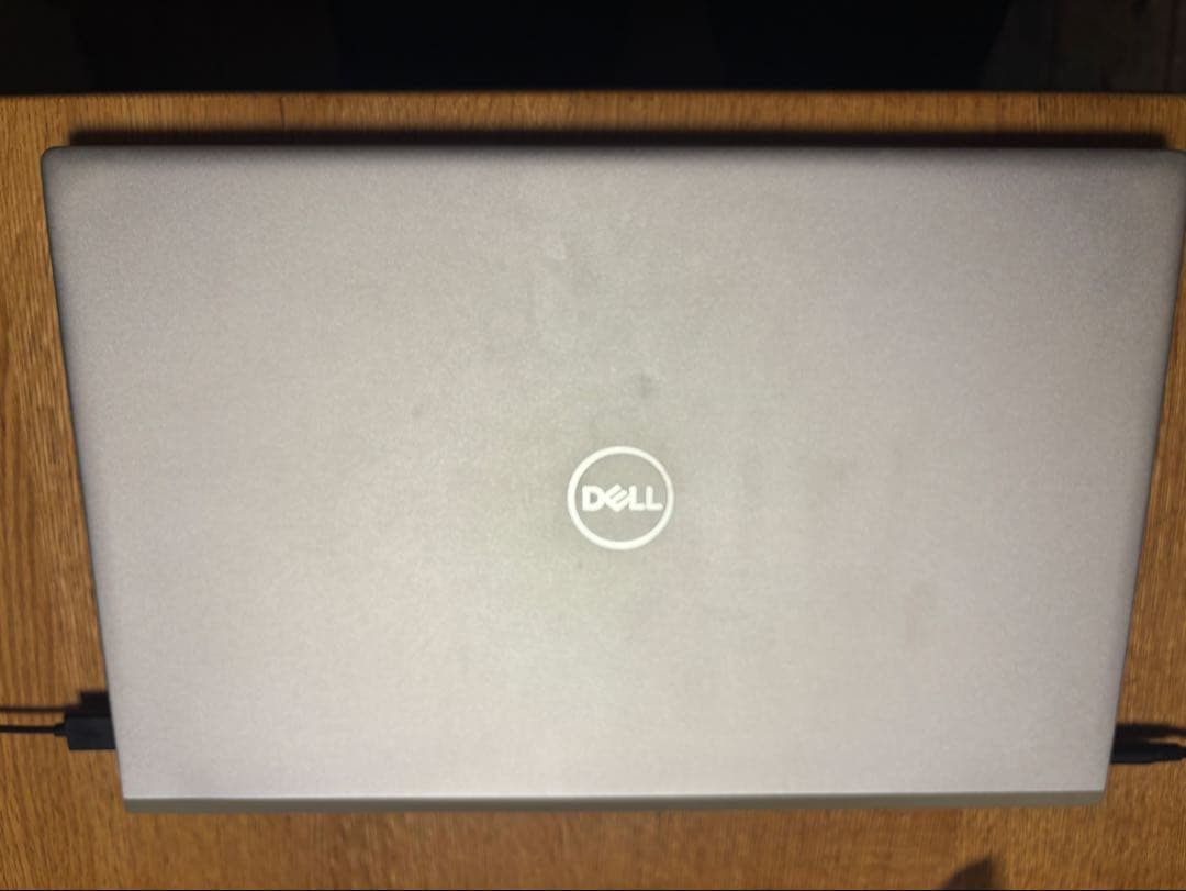 DELL inspiron5502 Core i7 1165G7 15.6インチ