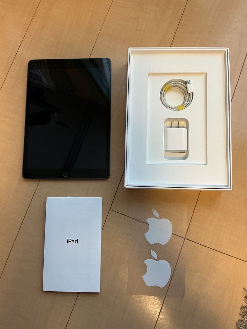 iPad 第8世代 32GB space gray 10.2インチ 本体