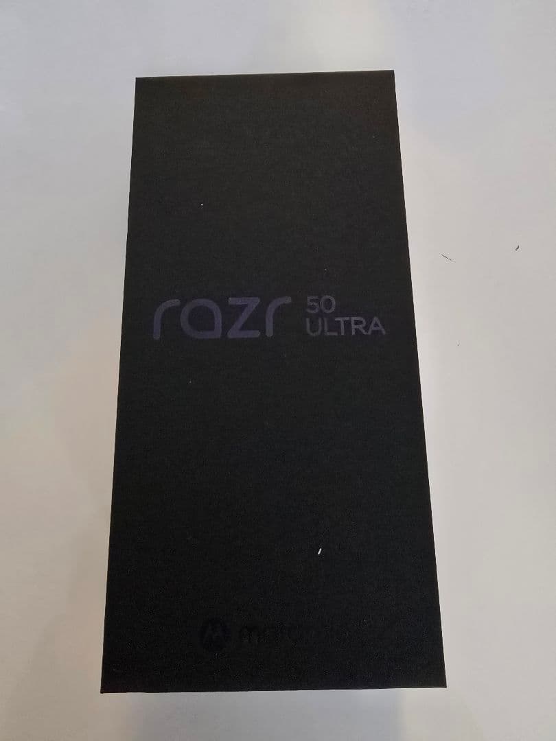 motorola razr 50 ULTRA 本体 SoftBank版