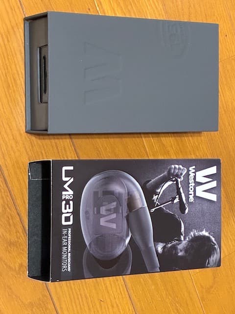 Westone UM Pro 30 イヤホン