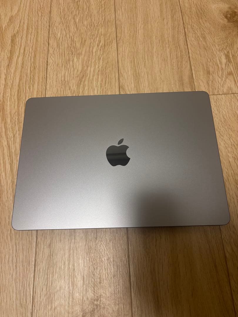 MacBook本体 MacBook Air M2 16GB